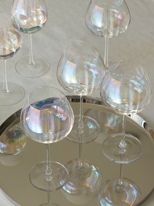 Perfect Pearl Small Wine Glass